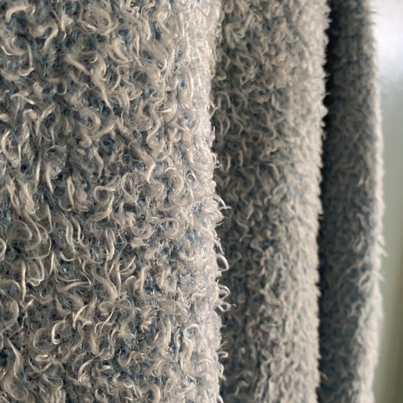 Fuzzy Miss B Blue Sweater. Extremely Soft and Fuzzy! Sz S - Picture 4 of 4